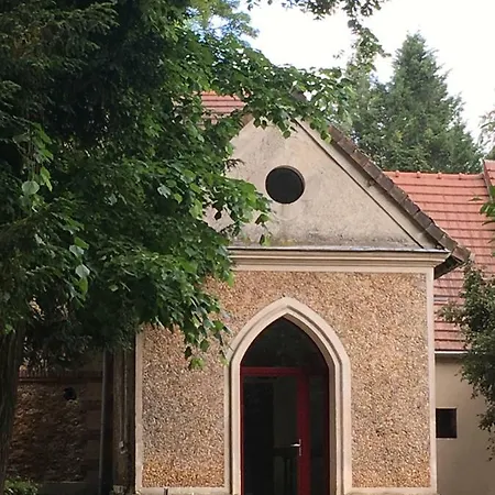 La Chapelle Châteaufort